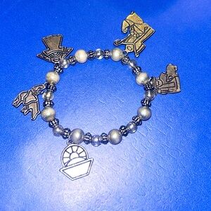 Nativity scene charm bracelet